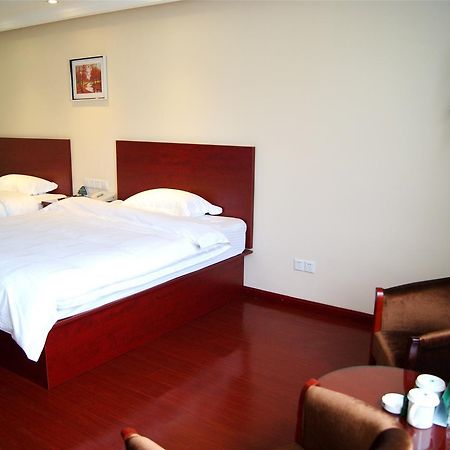 Greentree Inn Anhui Bengbu Longhu Express Hotel Екстер'єр фото