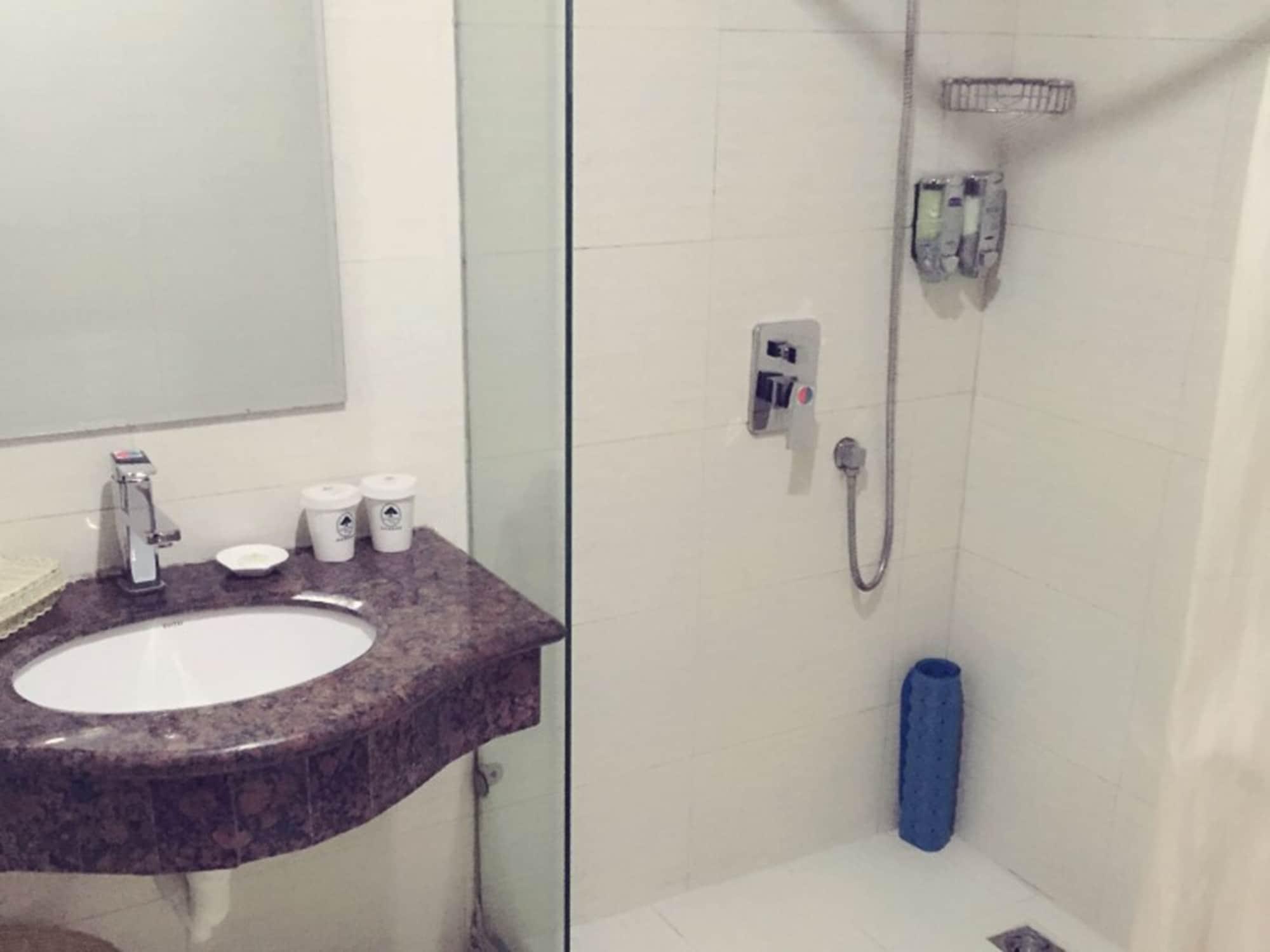 Greentree Inn Anhui Bengbu Longhu Express Hotel Екстер'єр фото